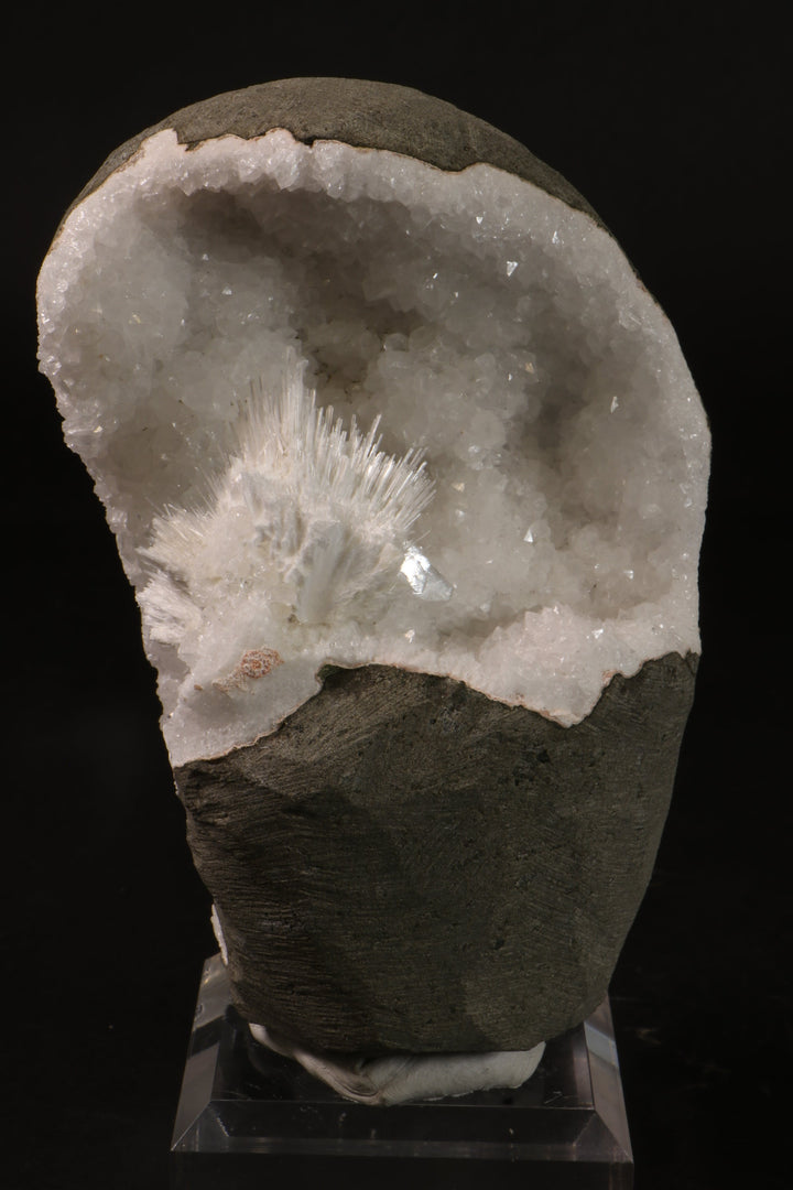 Natrolite Geode TV080