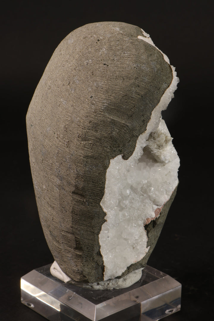 Natrolite Geode TV080