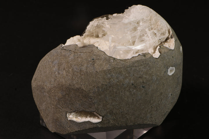 Natrolite Geode TV081