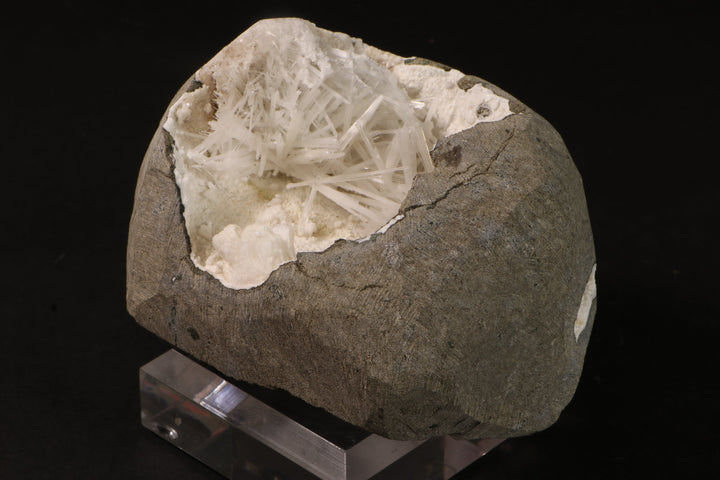 Natrolite Geode TV081