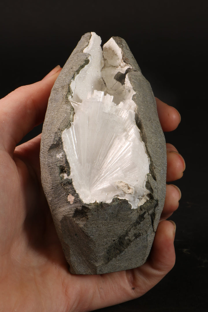 Natrolite Geode TV668
