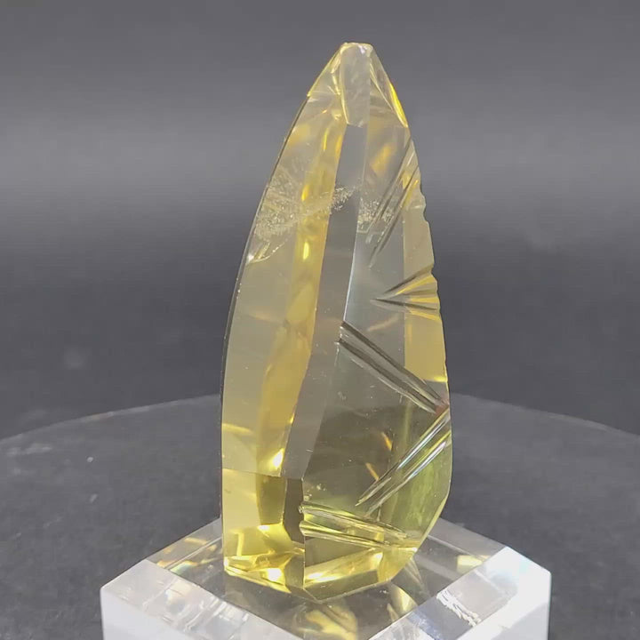 3.25" Fantasy Cut Lemon Quartz DN507