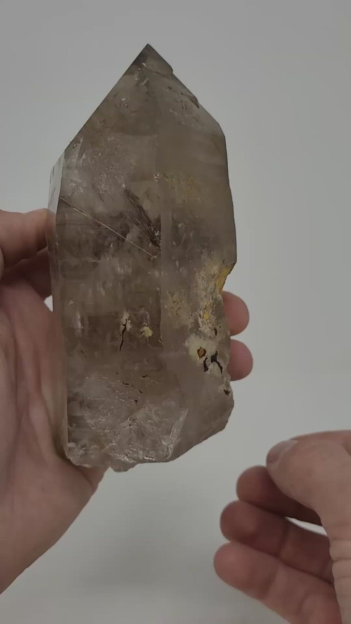6" Rutile Included Smoky Quartz TV1052