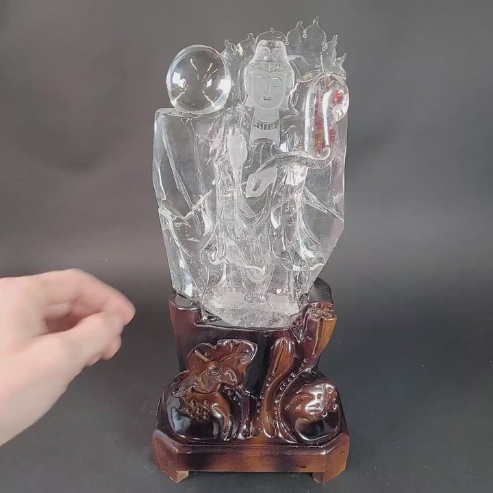 Quartz Quan Yin Carving DM226