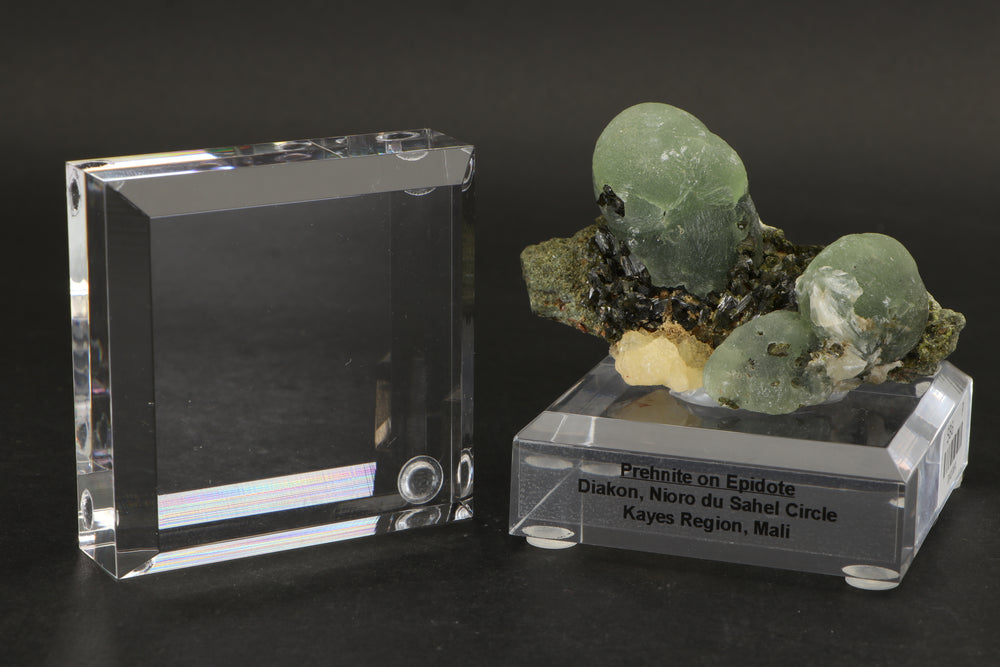 3/4" Beveled Acrylic Mineral Display Base