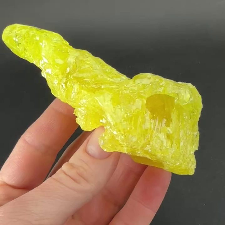 57 gram Sulfur Crystal Specimen DN044