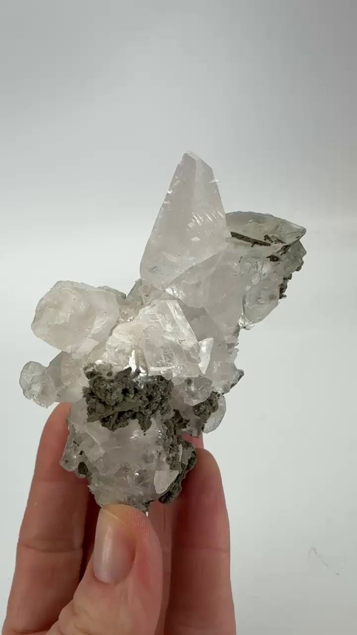 Colorless Scalenohedral Calcite from Russia DS160