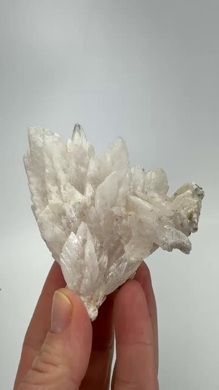 Scalenohedral Calcite from Peru