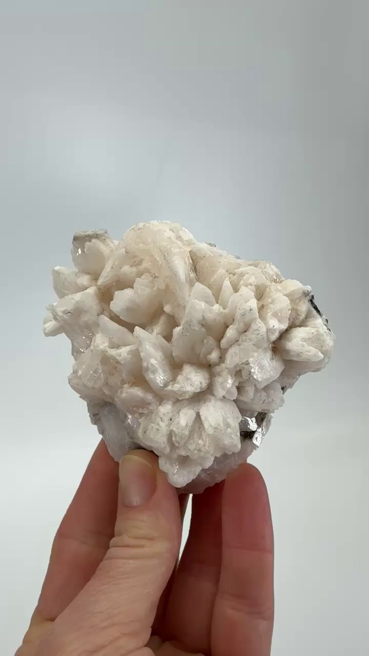 Scalenohedral Calcite from Peru