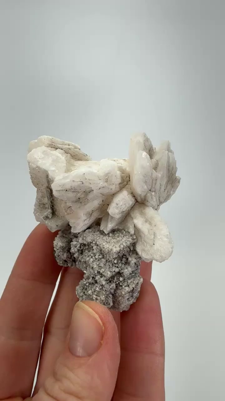 Scalenohedral Calcite from Peru
