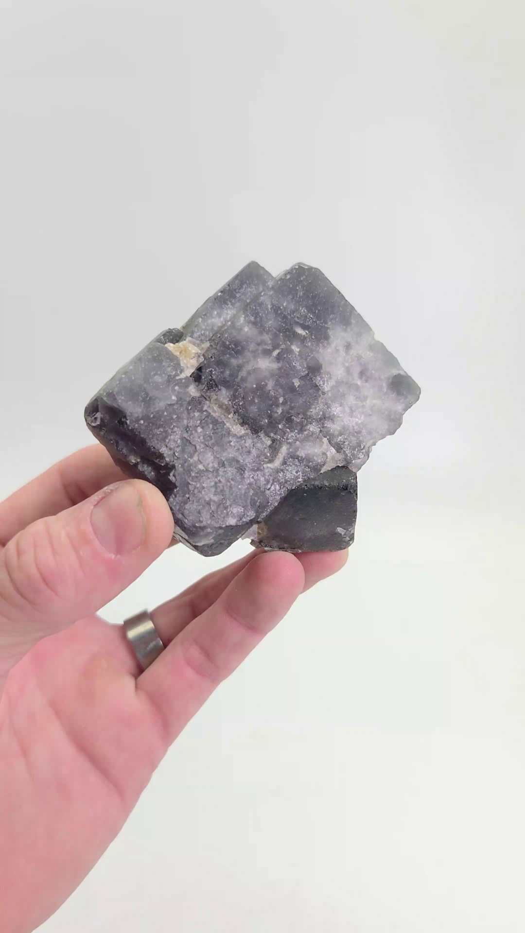 Nigerian Fluorite UV Reactive DV493