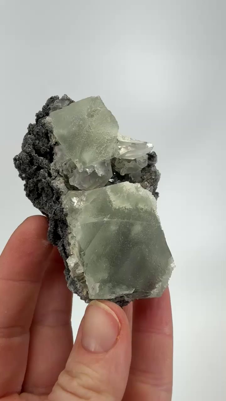 Green Octahedral Fluorite from Xianghualing