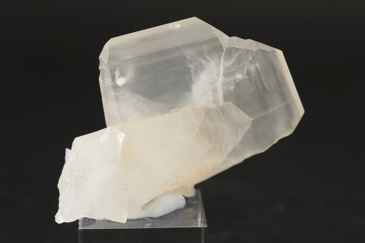 Japan Law Twin Quartz Crystal - Madagascar DX1475