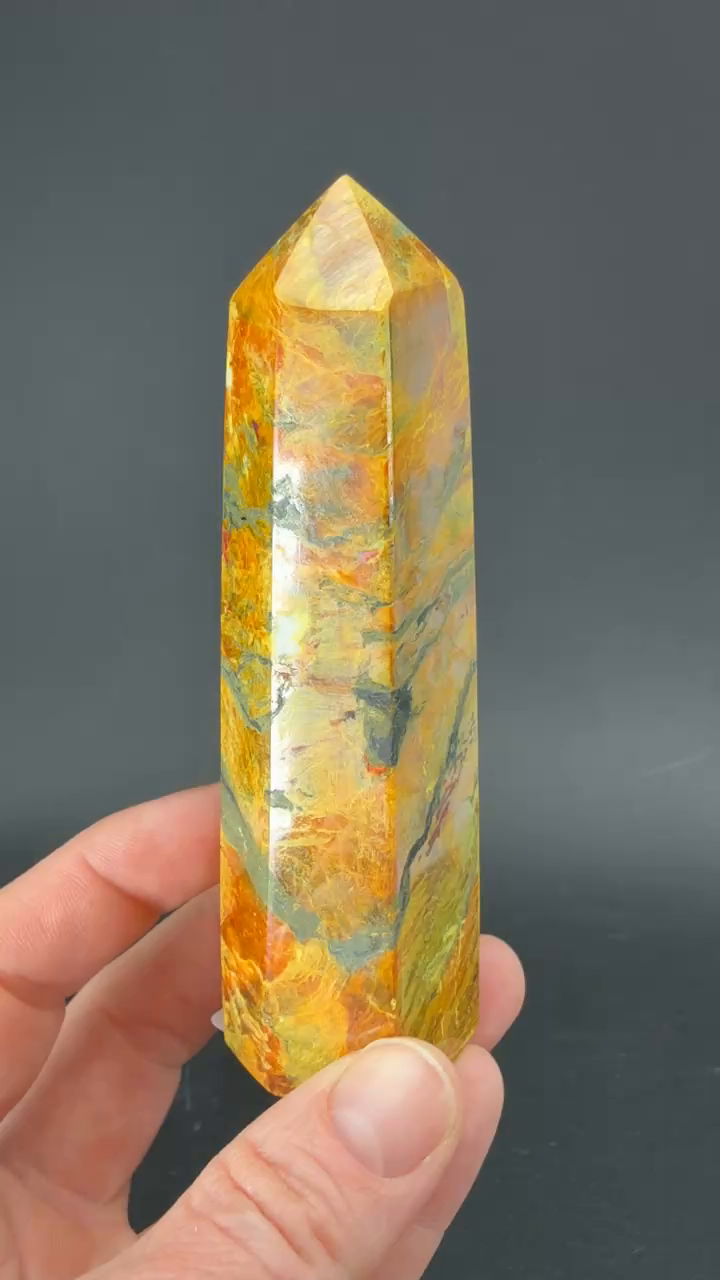 4.5" Orpiment and Realgar Tower