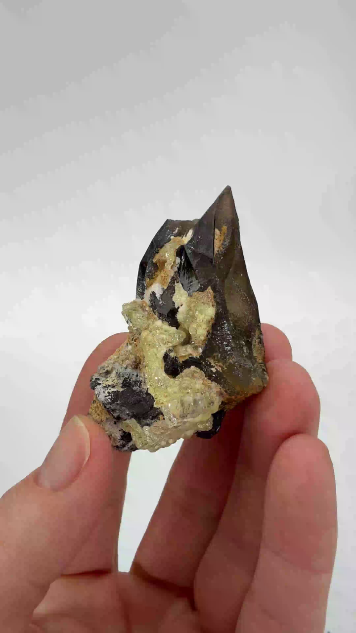 Smoky Quartz with Hyalite Opal DX3512