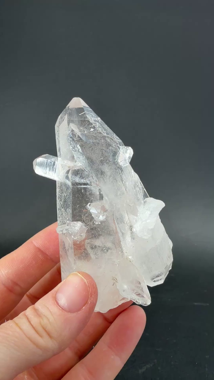 Zeca de Souza Quartz Cluster DX4395