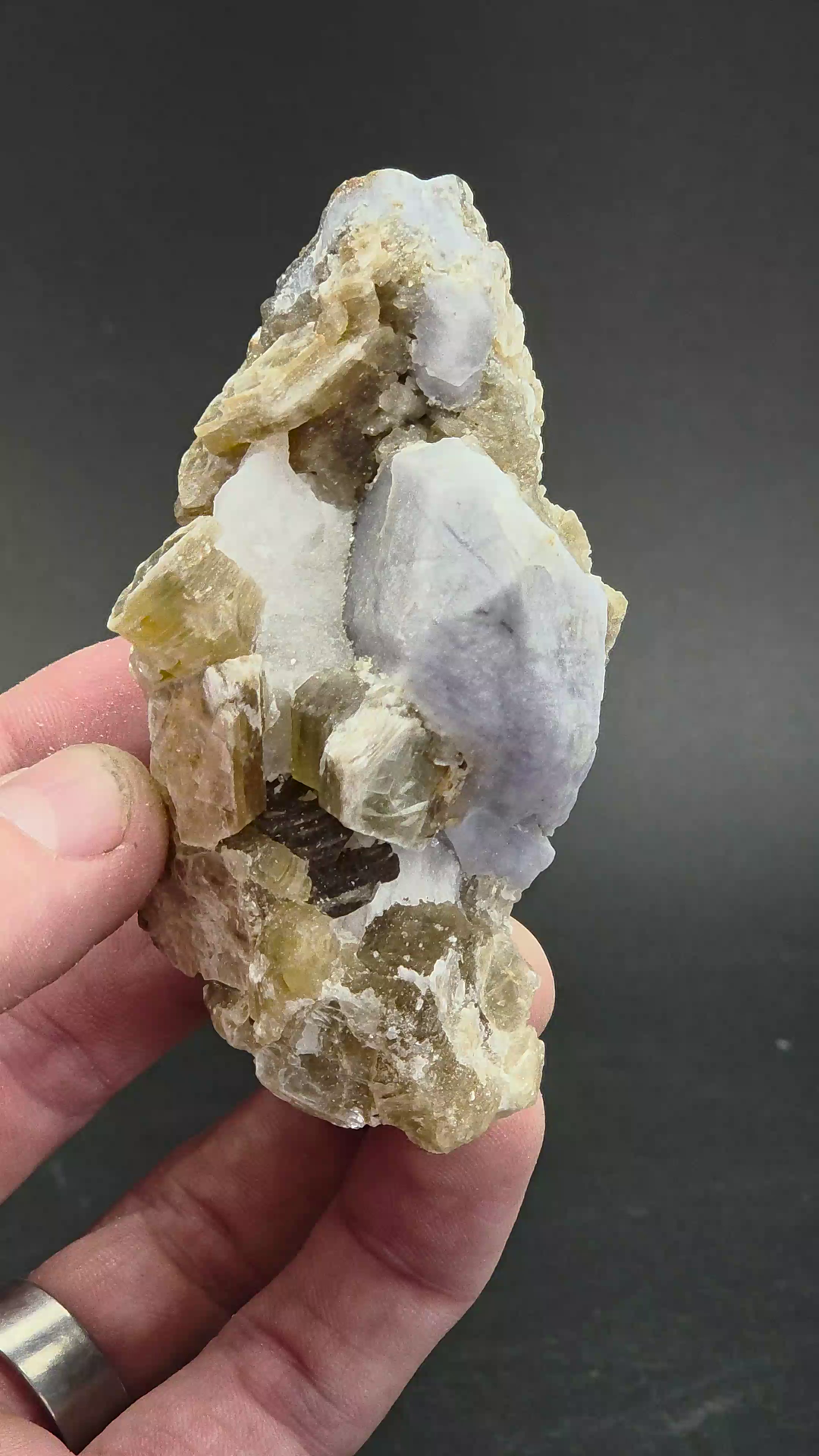 Hackmanite with Phlogopite from Kokcha Valley TF1153