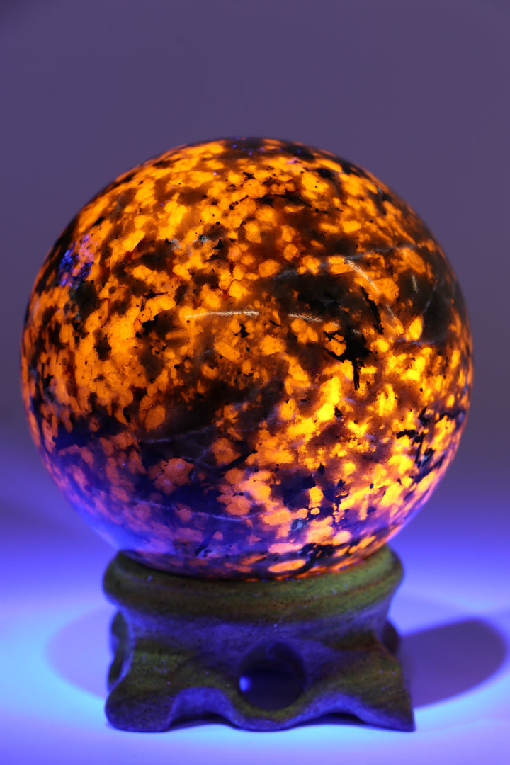 2.3" Russian Sodalite Sphere - UV Reactive TF2302