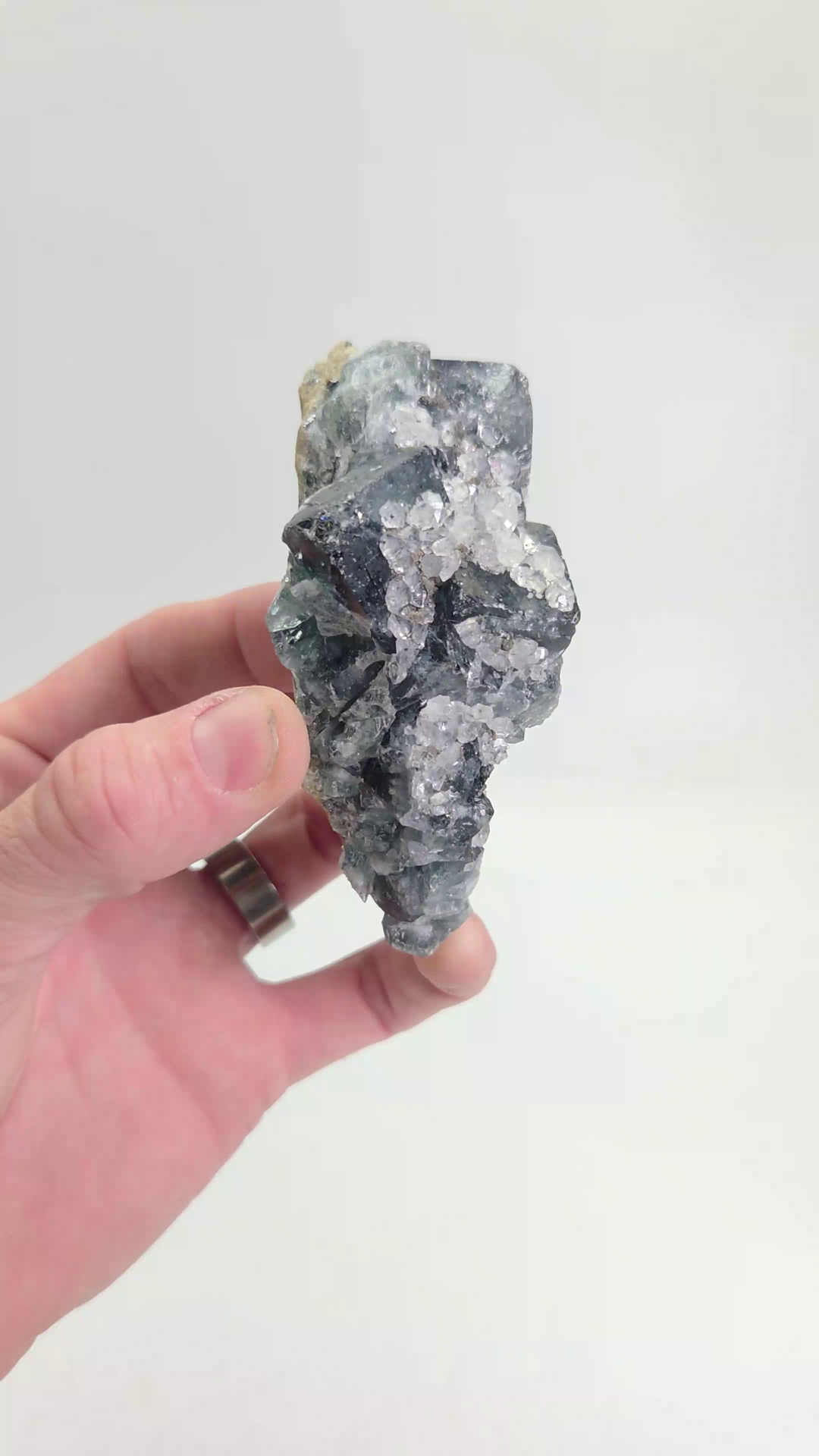 Nigerian Fluorite UV Reactive TF2358