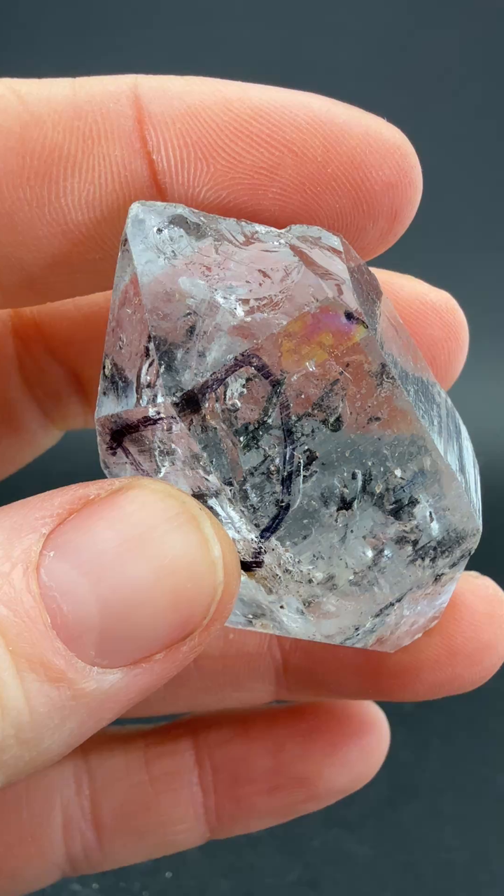 Carbon Included Enhydro from Tibet TF3275