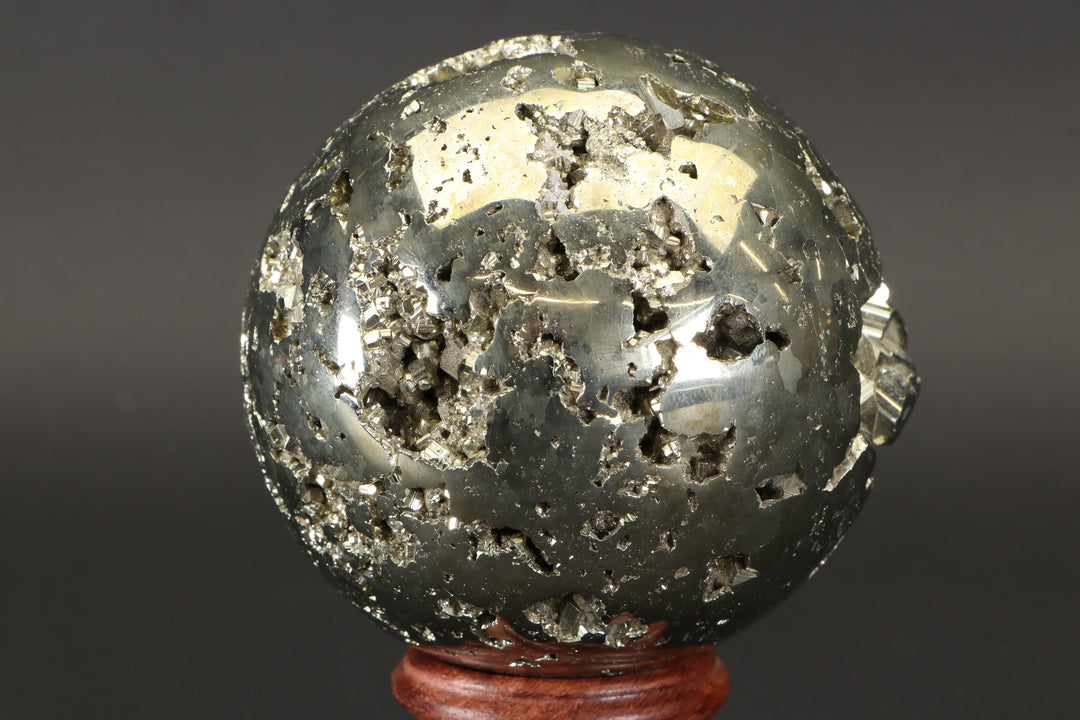 2.9" Pyrite Sphere TV235