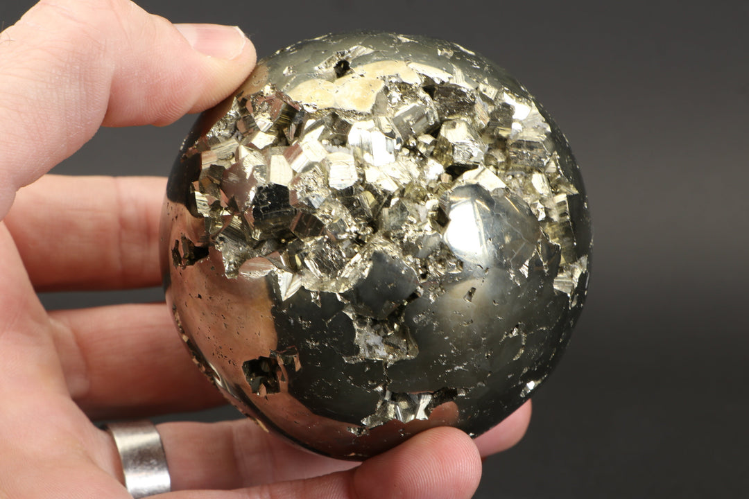 2.9" Pyrite Sphere TV235