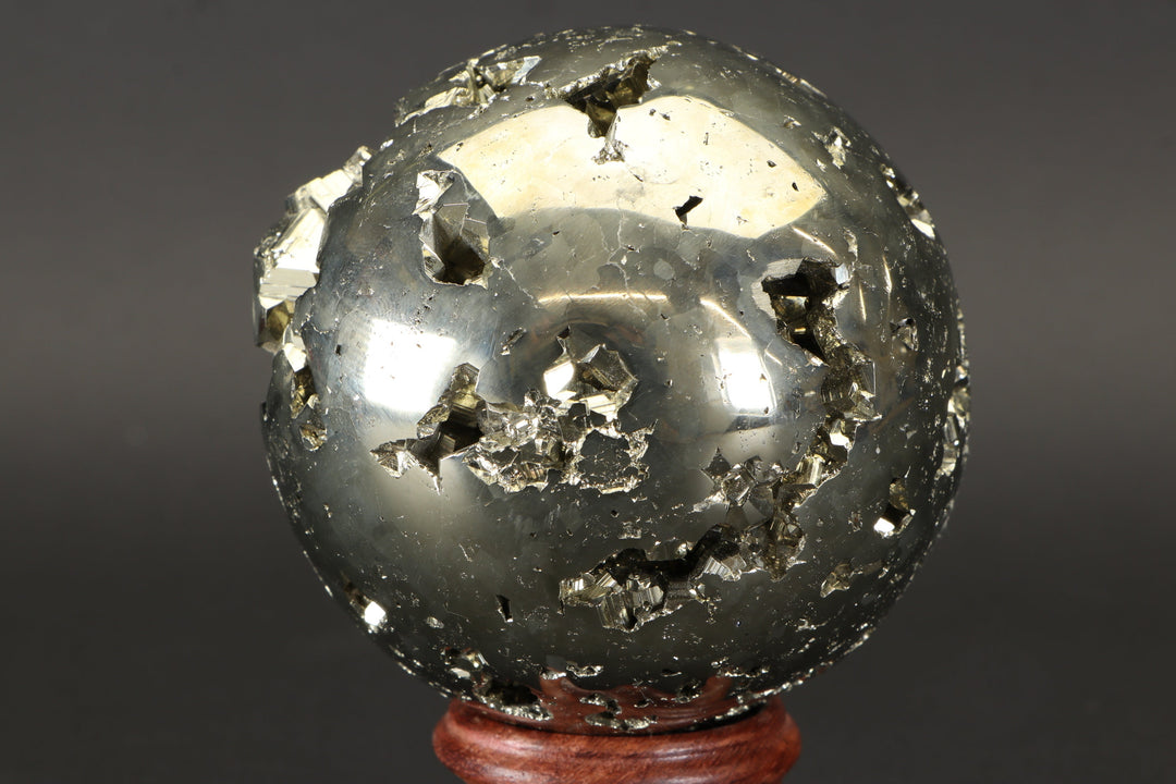 2.9" Pyrite Sphere TV235