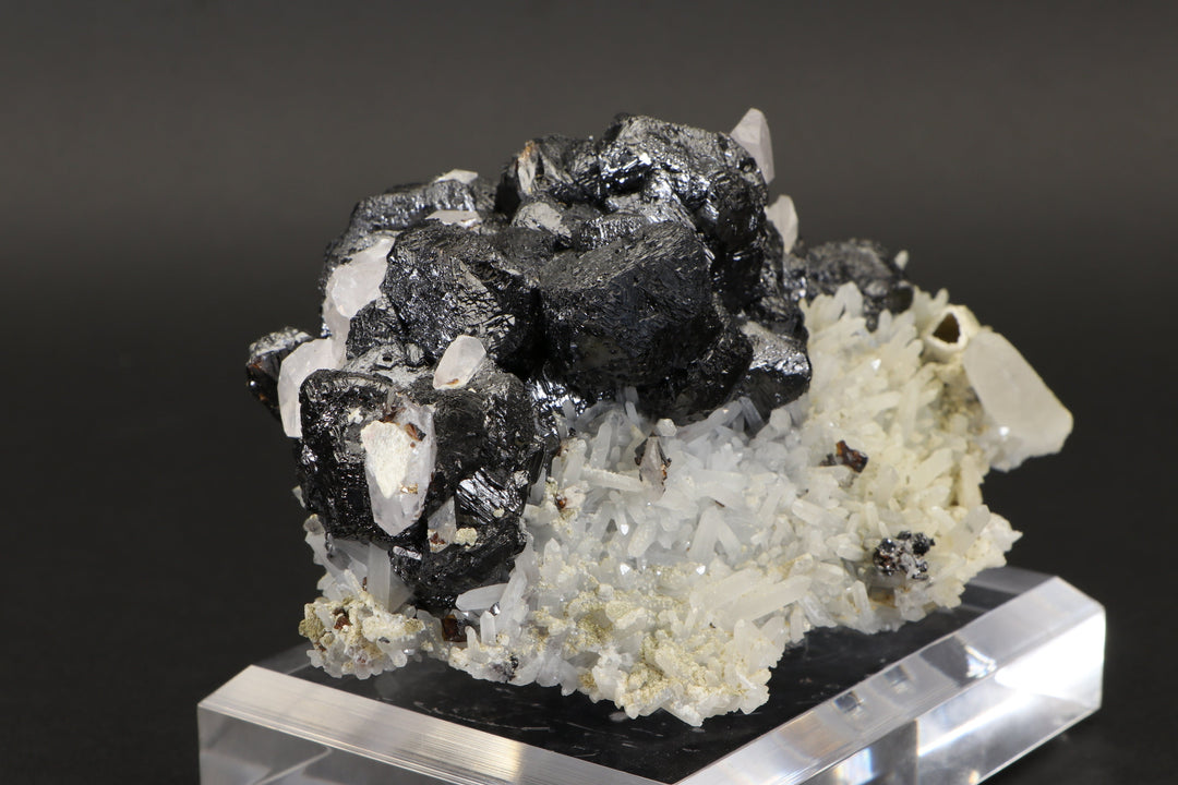 Sphalerite with Calcite and Quartz Specimen - Bor Mine, Dalnegorsk DX1114