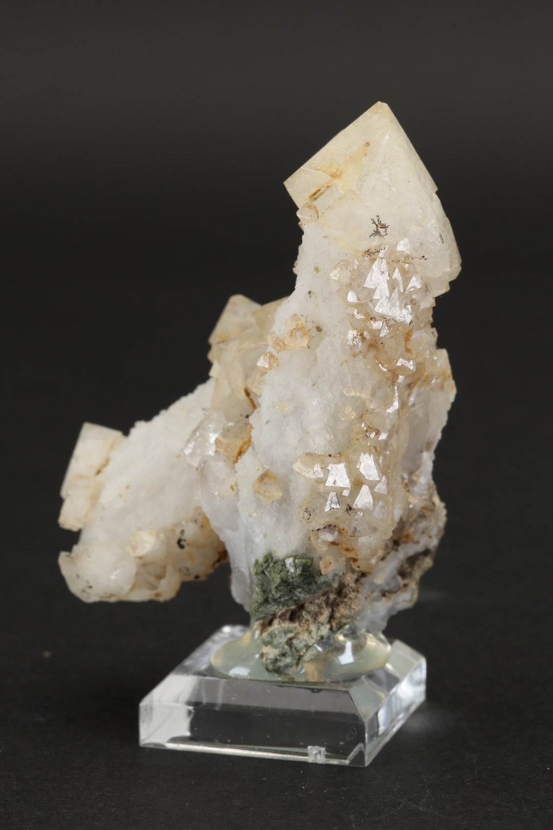 Quartz Scepter Specimen from Bor Mine DM709