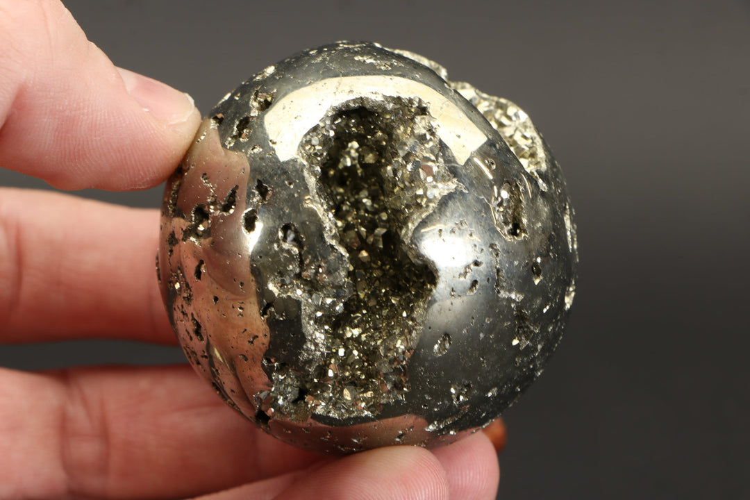 2.1" Pyrite Sphere  TV224