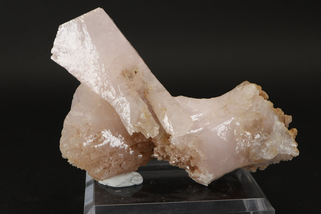 Calcite Specimen from Bor Mine, Dalnegorsk DX1108