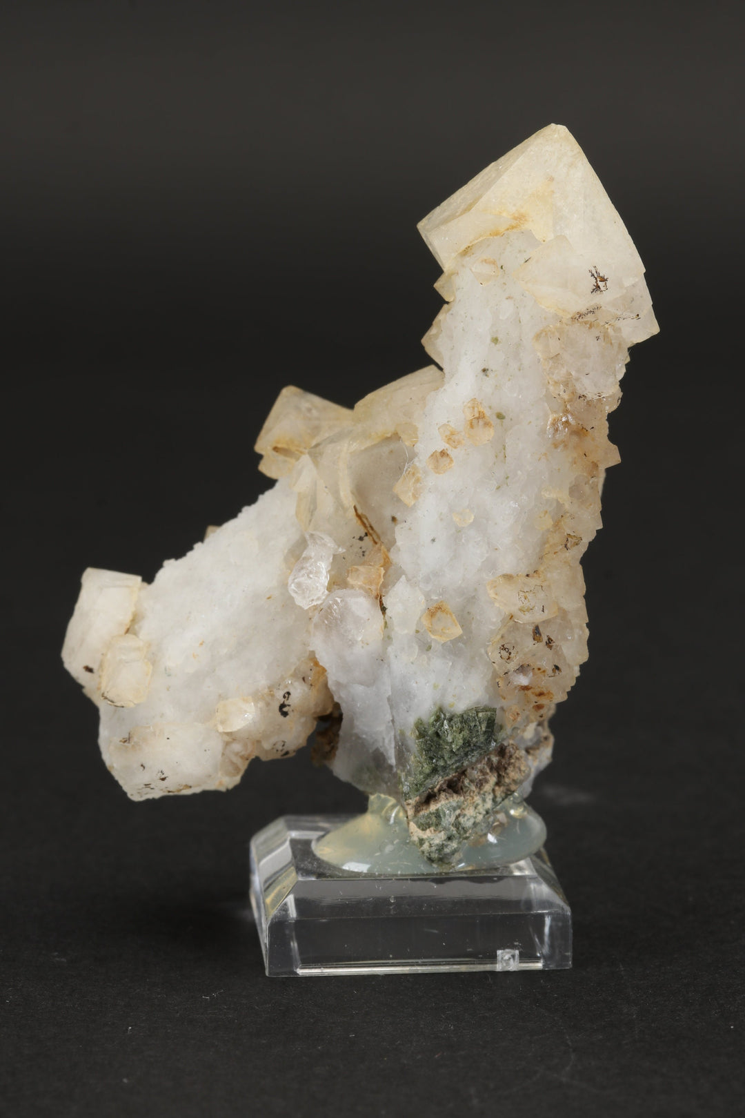 Quartz Scepter Specimen from Bor Mine DM709