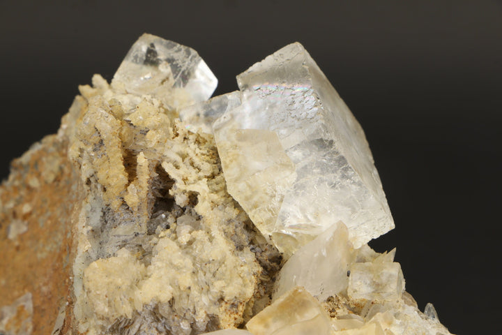 Clear Fluorite with Moving Enhydro - Dalnegorsk, Russia DX1136