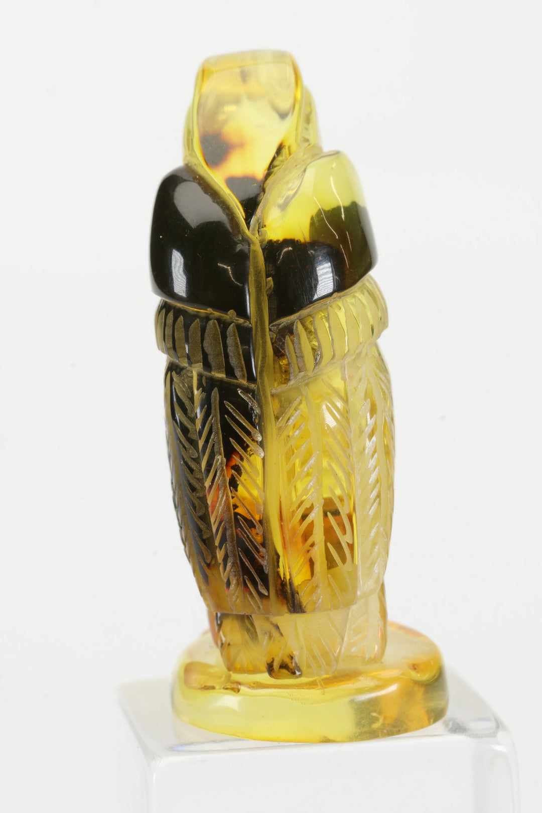 Baltic Amber Hawk Carving TD3998