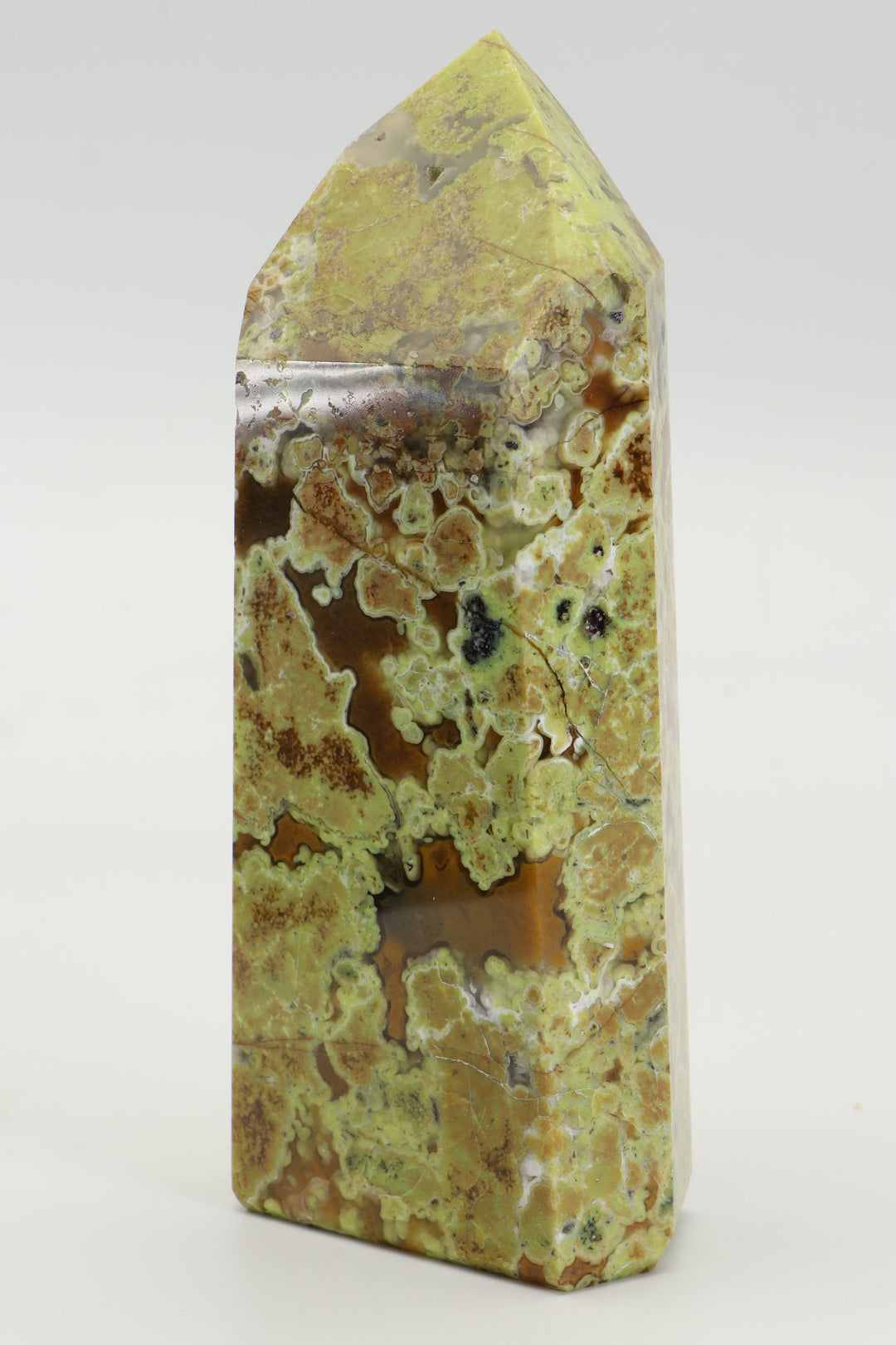 5.5" Green Opal Tower DV409