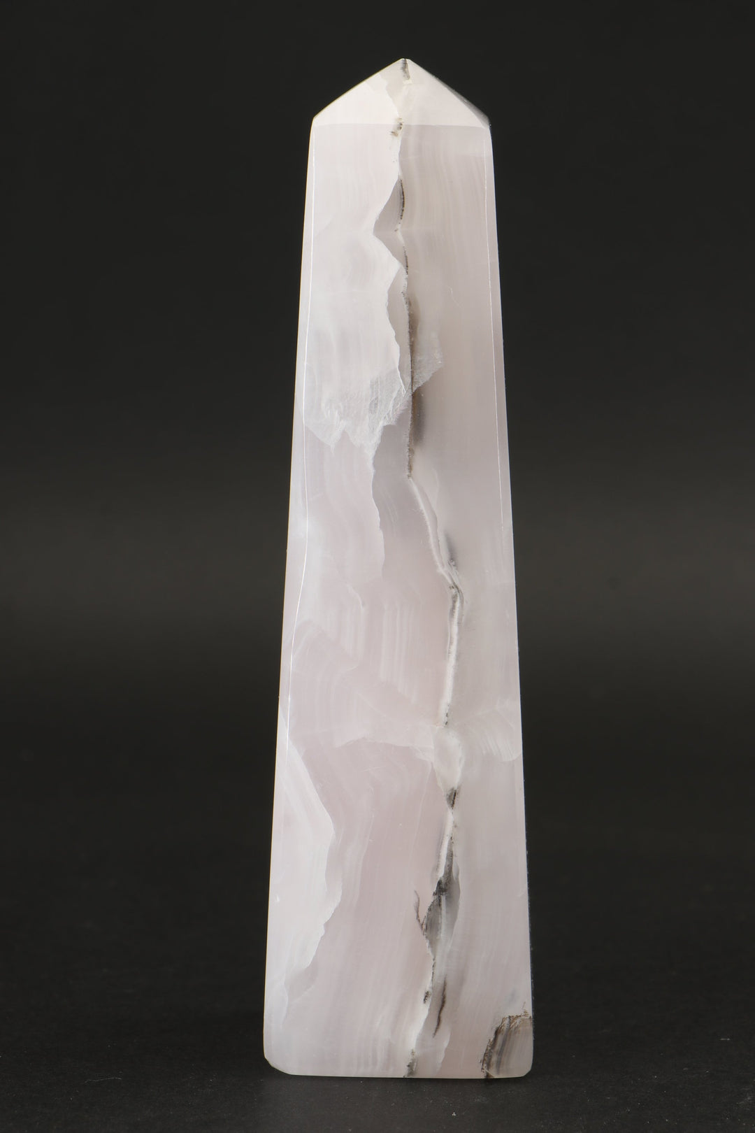 4.75" Mangano Calcite Tower DX4140