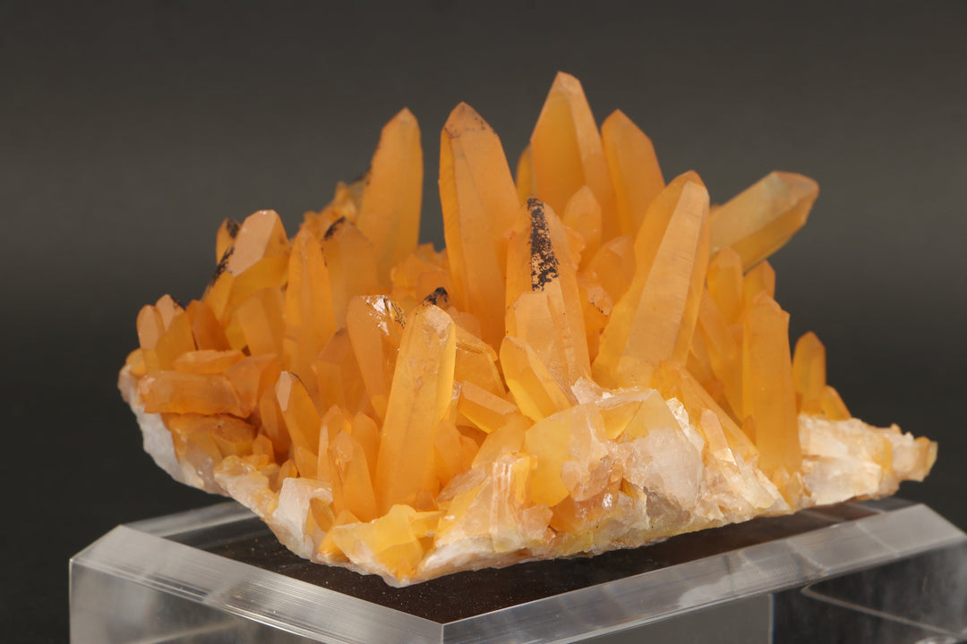 Tangerine Quartz Cluster DX3050