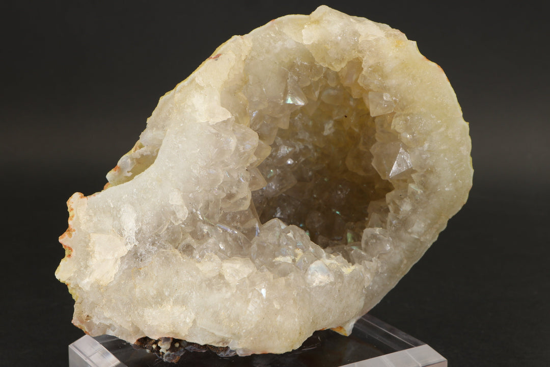 Iris Quartz Geode DX3311