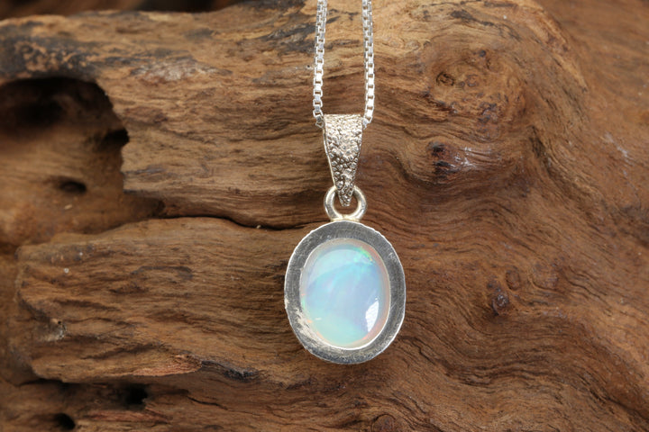 Welo Opal Sterling Silver Pendant DX4962