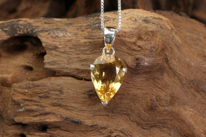 Faceted Citrine Sterling Silver Pendant DX4956