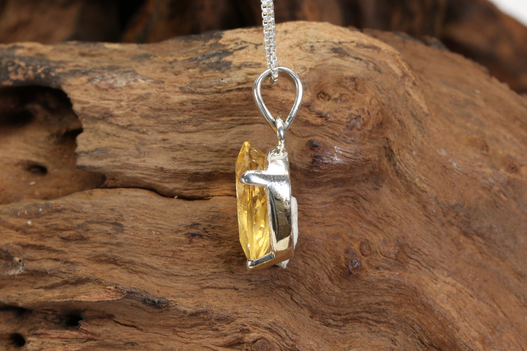 Faceted Citrine Sterling Silver Pendant DX4956