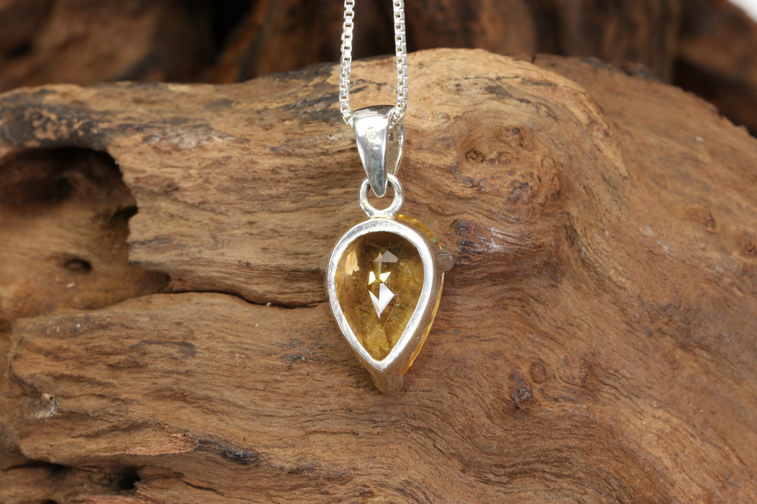 Faceted Citrine Sterling Silver Pendant DX4956