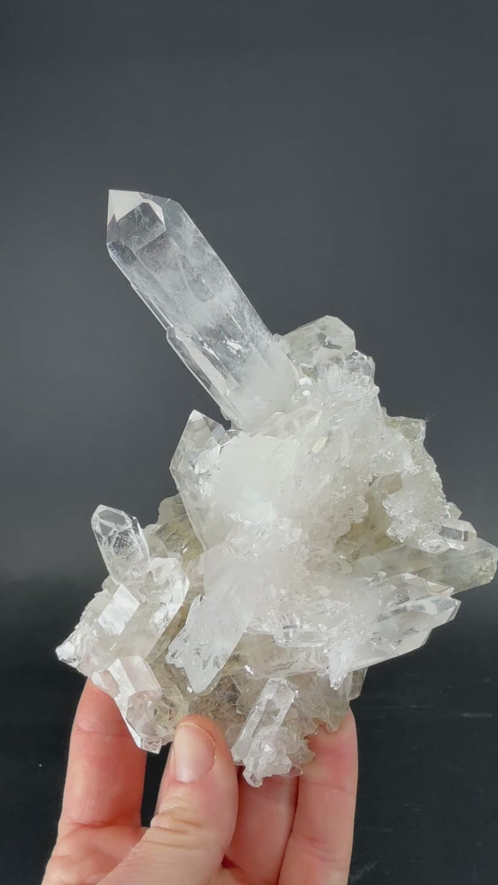 Zeca de Souza Quartz Cluster TV1279