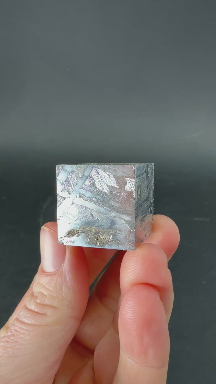 Aletai Meteorite Cube DS843