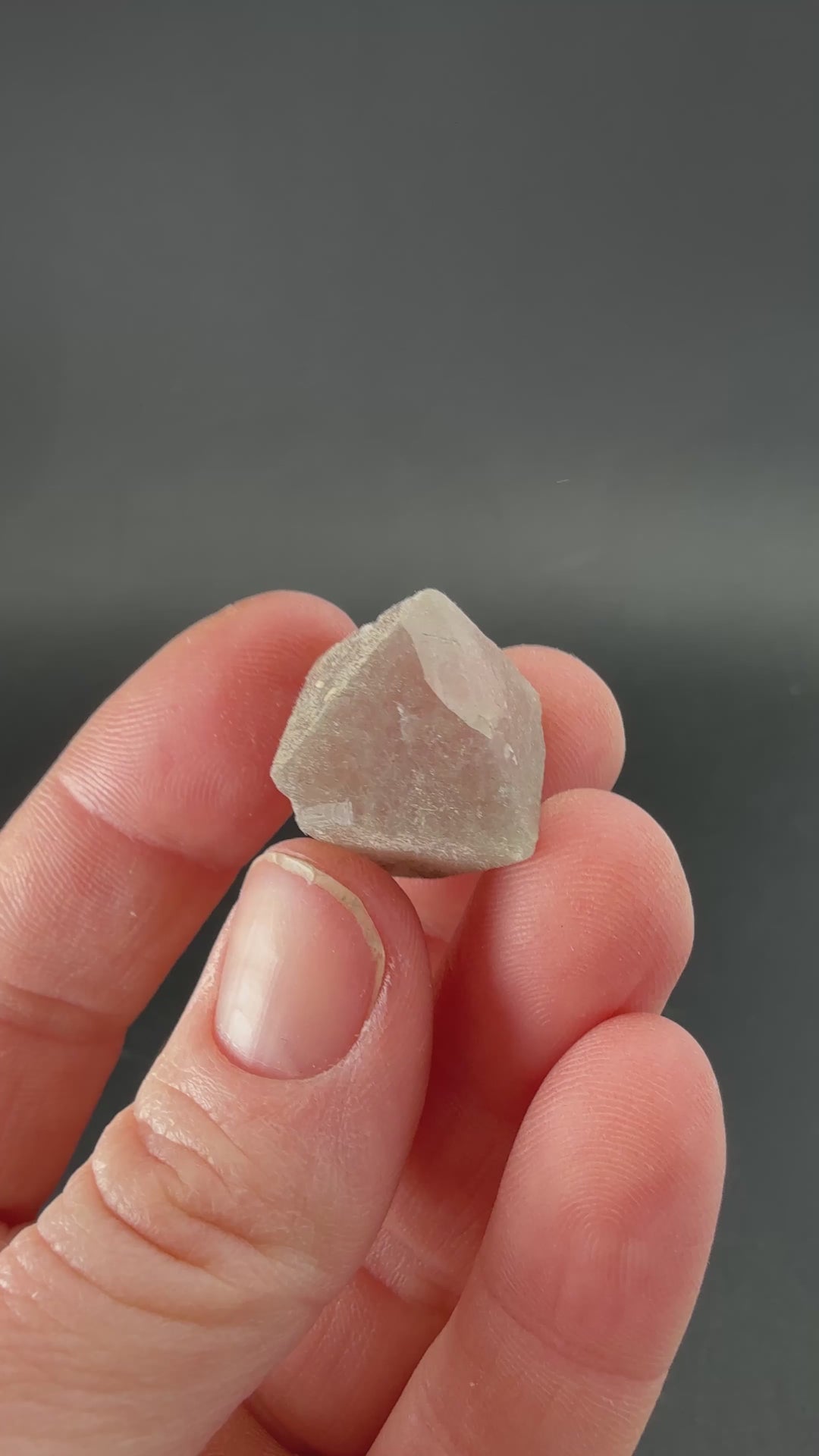 Octahedral Pink Fluorite with Bissolite from Inner Mongolia L231