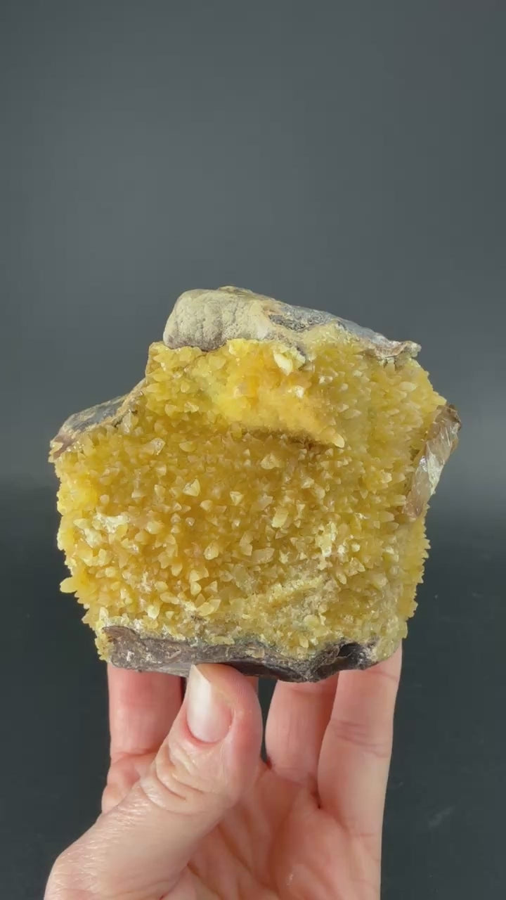 Barite on Calcite from Elk Creek DX470