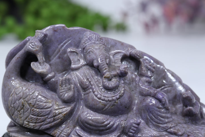 Purple Jade Ganesha Carving DD106