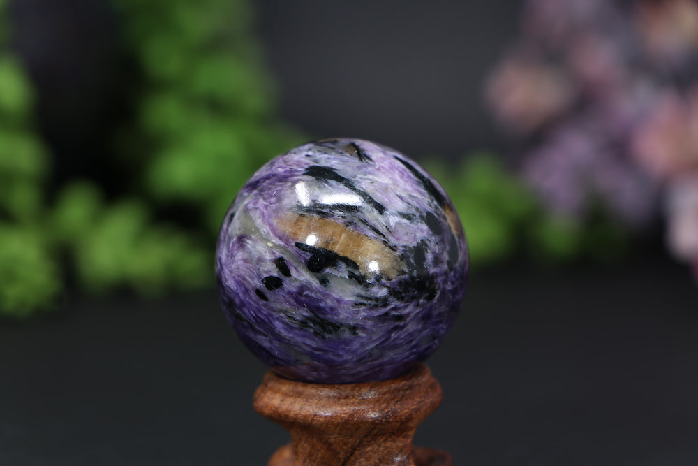 39mm Charoite Sphere DE003