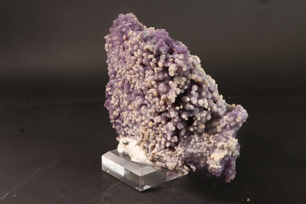 Grape Agate Specimen DM406