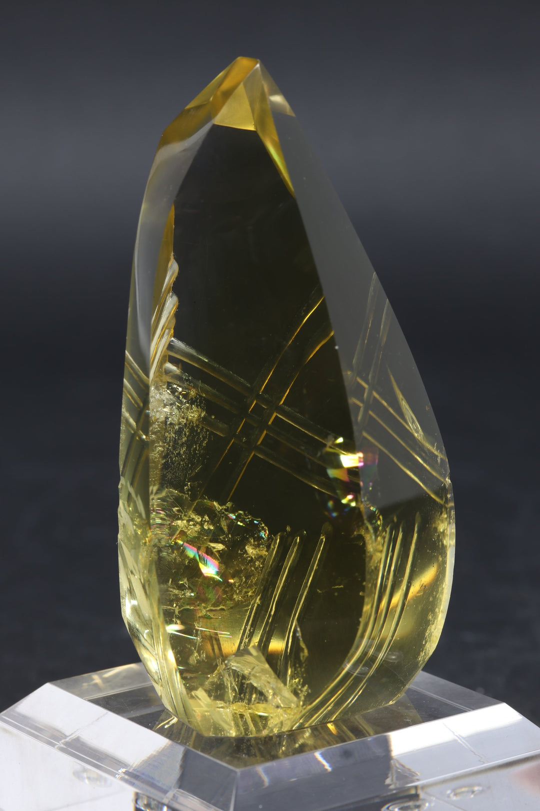 3" Fantasy Cut Lemon Quartz DN515